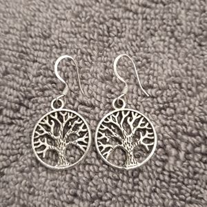 Family tree silver earrings
